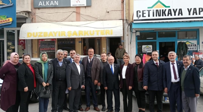 İYİ PARTİ YUNAK'DA BAŞKAN KÖKER GÜVEN TAZELEDİ