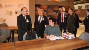 KAYMAKAM ÖZEL'DEN DÖNEMEÇ KİTAP KAFE ZİYARETİ 