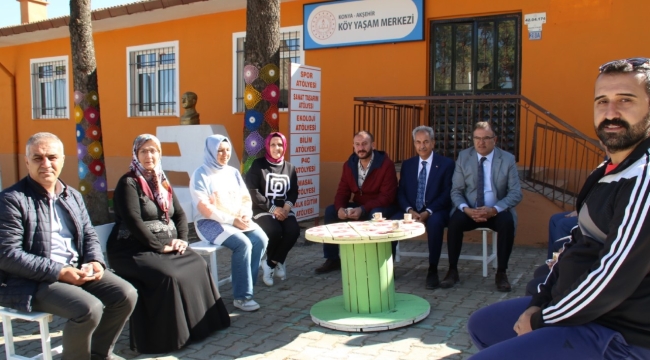 KÖY YAŞAM MERKEZİNDE EĞLENCELİ ETKİNLİKLER 