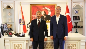 YUNAK BELEDİYE BAŞKANI ALİ KONAK'TAN KONYA İL EMNİYET MÜDÜRÜ ENGİN DİNÇ'E ZİYARET 