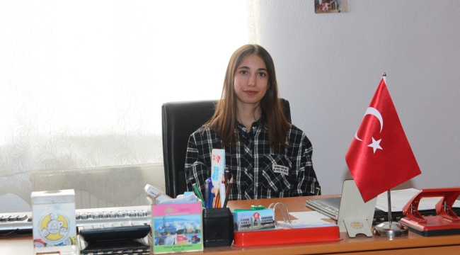 Yunak İlçe Halk Kütüphanesine Öznur Çoban Atandı 