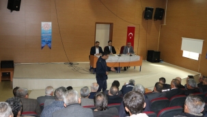 YUNAK'TA MUHTARLAR TOPLANTISI YAPILDI 