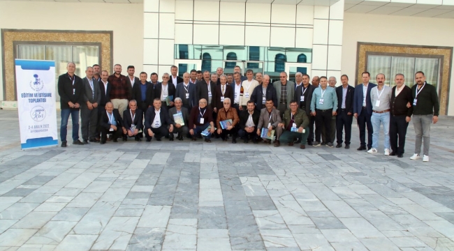 Akşehir Belediyesi'nden Eğitim ve İstişare Toplantısı 