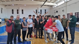 ŞEHİT SELÇUK ÖZER ANADOLU LİSESİNDEN TARİHİ BAŞARI 