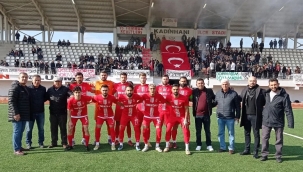 KADINHANI DEPLASMANINDAN 3 PUANLA DÖNDÜ 