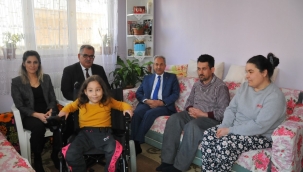 Küçük Huriye'nin Akülü Engelli Sandalyesi Sevinci 