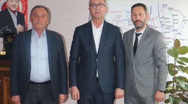 YUNAK MHP VE ÜLKÜ OCAKLARINDAN BAŞKAN KONAK'A ZİYARET 
