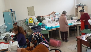 AKŞEHİR HALK EĞİTİM,DEPREMZEDELER İÇİN ÜRETİM YAPIYOR