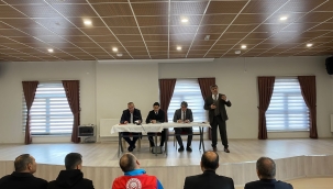 YUNAK'TA DEĞERLENDİRME TOPLANTSI YAPILDI 