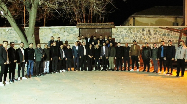 AK PARTİ GENÇLİK KOLLARINDAN VEFA BULUŞMASI