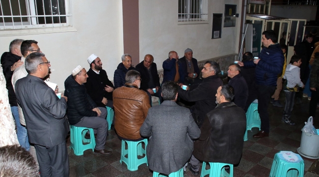 Akşehir Belediyesi'nin Geleneksel Teravih Buluşmaları Başladı 