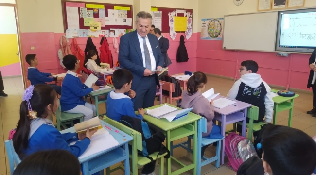 İL MÜDÜRÜ YİĞİT'TEN YUNAK'A ZİYARET