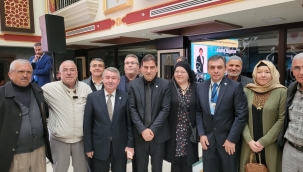 ORHAN KARDEŞLER ADAY TANITIM TOPLANTISINDA 