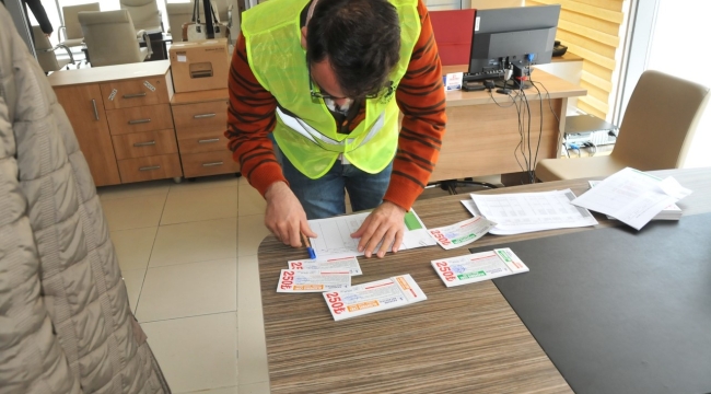 Akşehir Belediyesinden Depremzedelere Yardım Çeki 