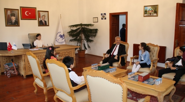 Başkanlık Koltuğuna Elvin Gök Oturdu 