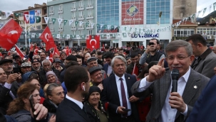 DAVUTOĞLU,AKŞEHİRLİLERLE BULUŞTU 