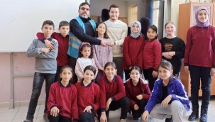 KENDİLERİ KÜÇÜK, YÜREKLERİ BÜYÜK 