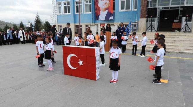 YUNAK'TA 23 NİSAN COŞKUSU 