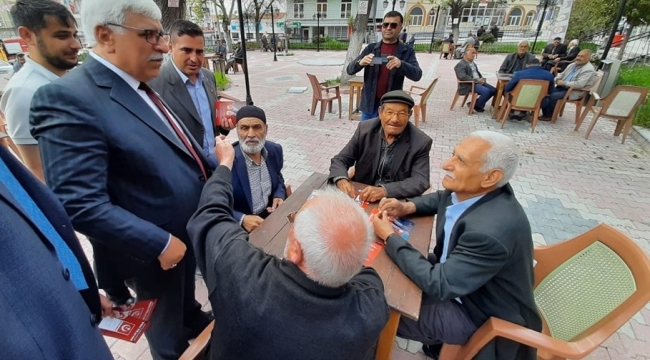 BBP'Lİ SEÇGİN ÇELTİK,YUNAK VE AKŞEHİR'DE VATANDAŞLARLA BULUŞTU 