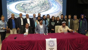 GÖNÜL GÖZÜYLE ENGELSİZ PORTRELER ÖĞRENCİLERLE BULUŞTU 