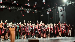 Kaymakam Özel,Hacı Sıddıka Baysal Fen Lisesi Mezuniyet Törenine Katıldı 