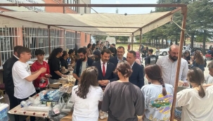 TUZLUKÇU'DA DEPREMZEDELER  İÇİN KERMES DÜZENLEDİ. 