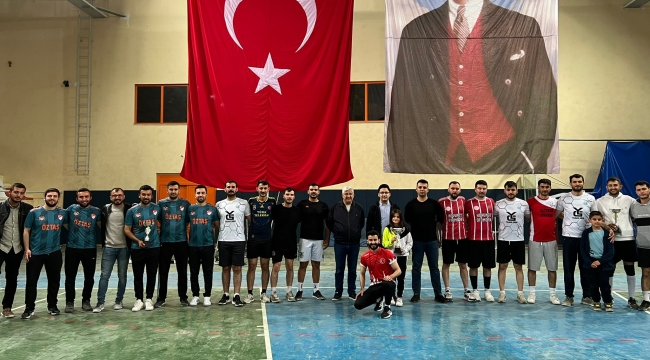 YUNAK KAYMAKAMLIĞI VOLEYBOL TURNUVASI SONA ERDİ 