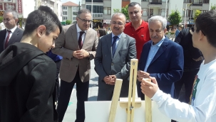 AKŞEHİR BİLSEM'DEN YIL SONU RESİM VE BİLİM SERGİSİ 