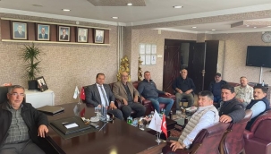 BAŞKAN KÜÇÜKPOLAT'DAN TİCARET BORSASINA ZİYARET 