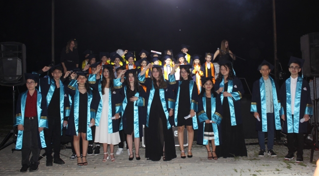 Final'de mezuniyet coşkusu 