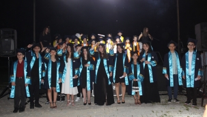 Final'de mezuniyet coşkusu 