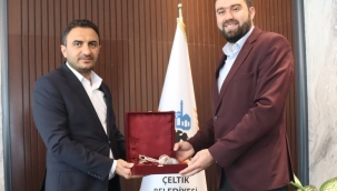 TURPÇU'DAN BAŞKAN MEŞE'YE TEŞEKKÜR ZİYARETİ 