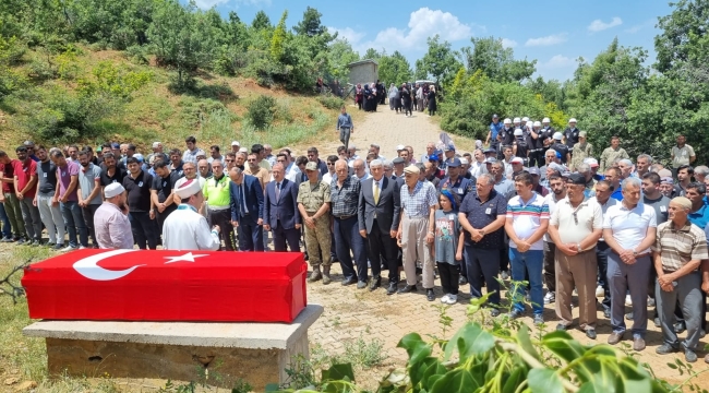 AKŞEHİRLİ POLİS MEMURU KALBİNE YENİK DÜŞTÜ 