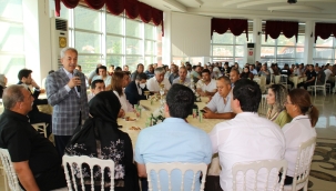 Başkan Akkaya Belediye Personeliyle Bayramlaştı 