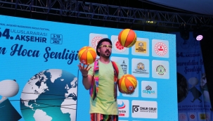 Şenlikte Jonglör, Köpük Balon ve Bilim Gösterilerine Yoğun İlgi 