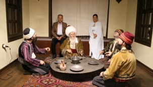 Ünlü Sanatçı Zara; Nasreddin Hoca Evini Ziyaret Etti 