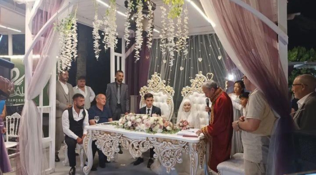 ÇETİN AİLESİNİN MUTLU GÜNÜ 