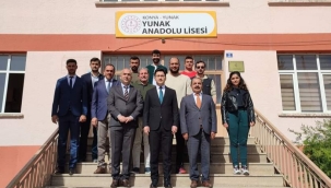 YUNAK'A 46 ÖĞRETMEN ATAMASI 