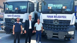 YUNAK BELEDİYESİ ARAÇ FİLOSUNU GÜÇLENDİRMEYE DEVAM EDİYOR 