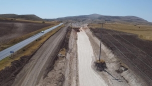 Yunak Emirdağ Yolu Çalışmaları Devam Ediyor 