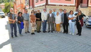 BAŞKAN AKKAYA AKŞEHİR LİSESİ MEZUNLARIYLA BULUŞTU 