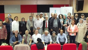 Gezgin Yürek Zeki Oğuz Aydınlar Ocağında anıldı 