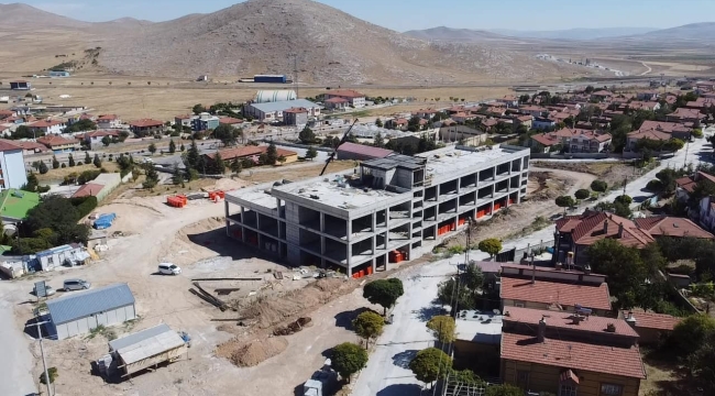 YUNAK DEVLET HASTANESİ İNŞAATI HIZLA DEVAM EDİYOR 