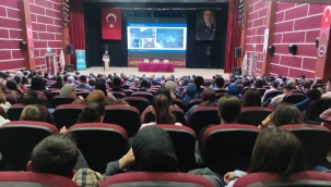 AKŞEHİR'DE NARKOGENÇLİK SÖYLEŞİSİ 