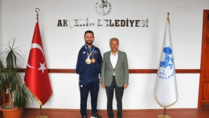 DÜNYA ÜÇÜNCÜSÜNDEN BAŞKAN AKKAYA'YA ZİYARET.. 