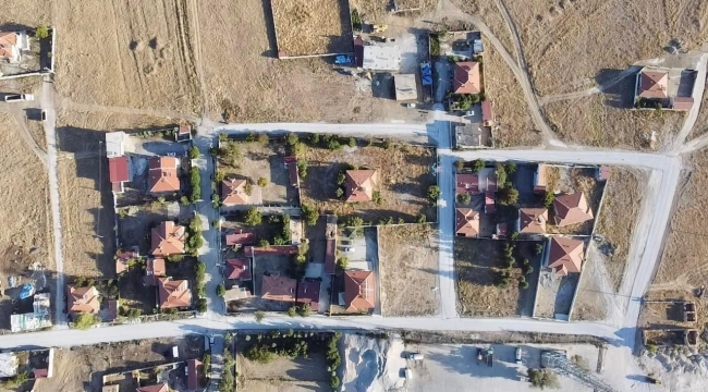 YUNAK'DA ASFALT ÇALIŞMALARI HIZ KESMEDEN DEVAM EDİYOR 