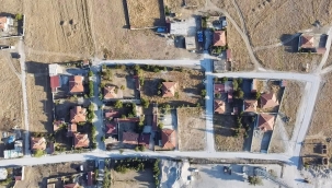 YUNAK'DA ASFALT ÇALIŞMALARI HIZ KESMEDEN DEVAM EDİYOR 