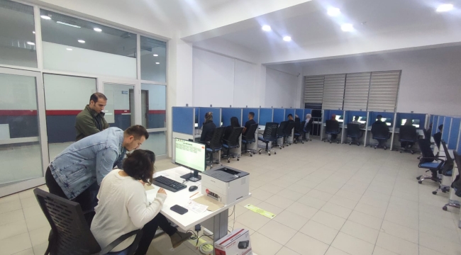 Yunak'ta E-Sınav Merkezinde İlk Sınav Yapıldı 
