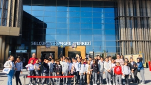 YUNAKLI ÖĞRENCİLER KONYA KİTAP GÜNLERİNDE 