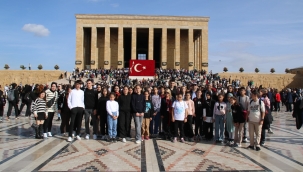 DERECEYE GİREN ÖĞRENCİLER ANKARA'YA UĞURLANDI 